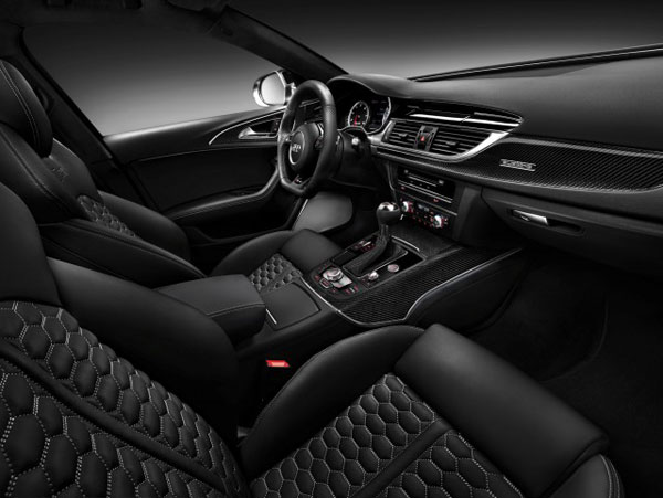 Audi  RS6 Avant interior